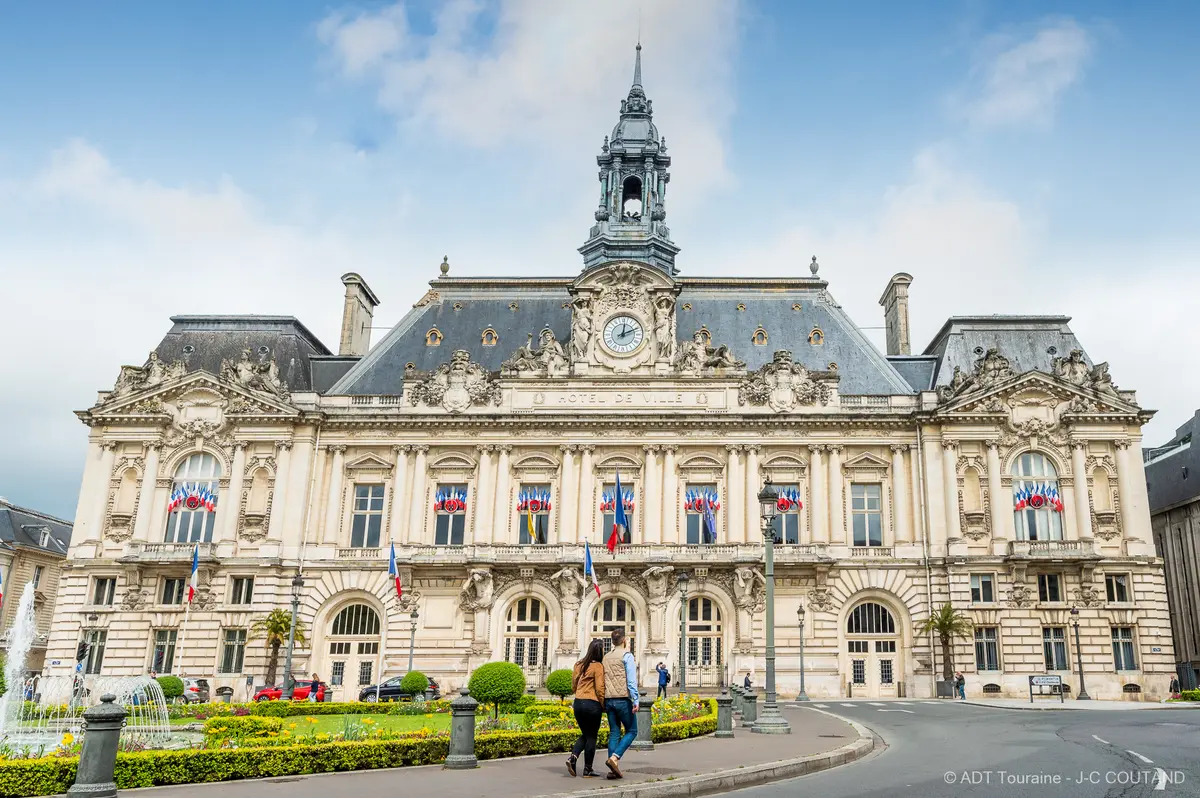Visite de l'hôtel de ville de Tours