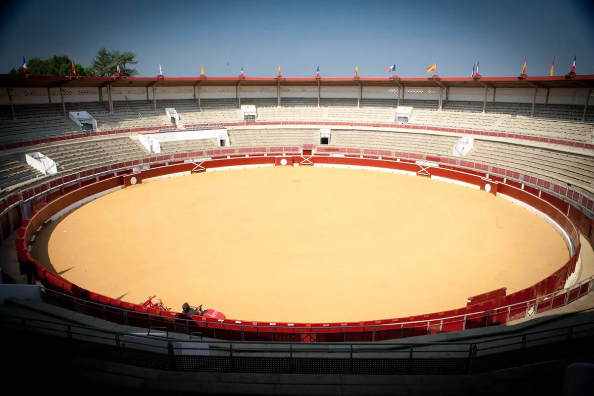 Visite des arènes du Plumaçon