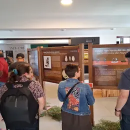 Visite du centre d'interprétation Mehaka sur la Basse Navarre en français.