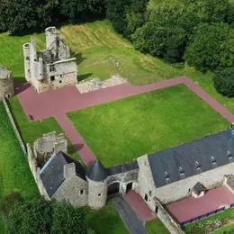 Visite Du Château De Montfort