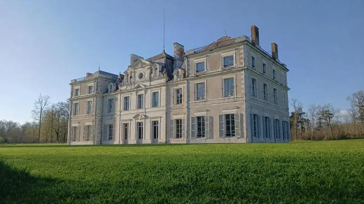 Visite du château de Nouies