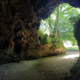 Visite du site archéologique des grottes du Pape - Accès rapide