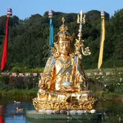 Visite Du Temple Du Né Du Lotus, Padmasambhava