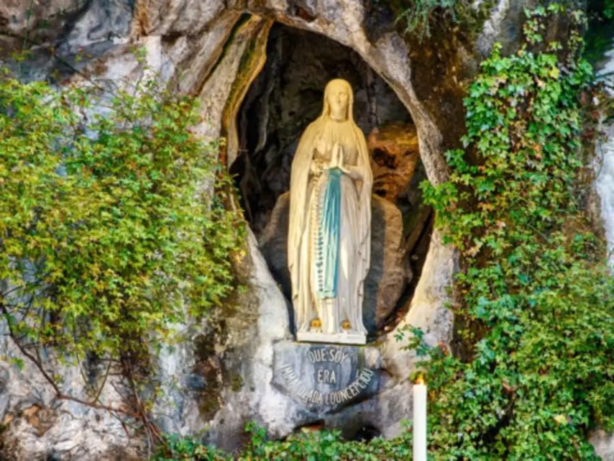 Visite & dégustations Sur les traces de Bernadette à Lourdes (65)