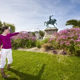 Visite familiale : Les p'tits curieux à la découverte de Cherbourg !
