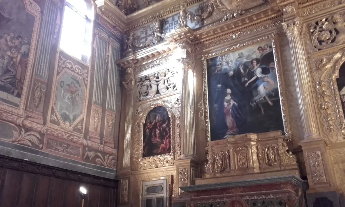 Visite familiale nocturne à la chapelle de l'Annonciade