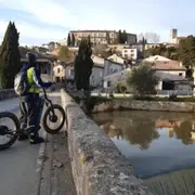 Visite guidée 31 km trottinette électrique à Poudenas (47)