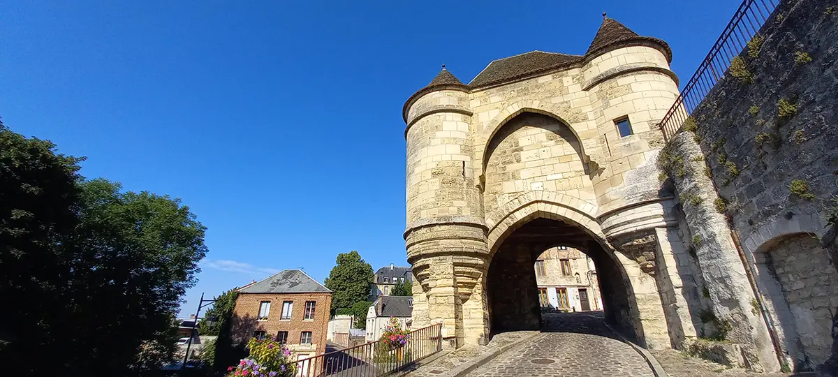 Visite guidée à Laon : De porte en porte