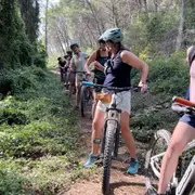 Visite guidée à vélo dans Les Sommets du Garlaban (13)
