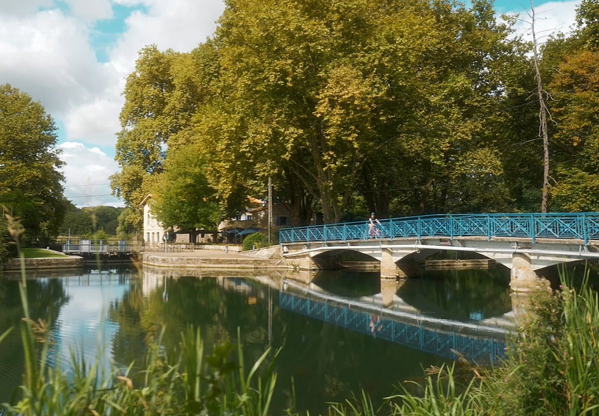 Visite guidée à vélo Le Marais poitevin à vélo, de Niort à La Roussille ma ! ma ! ma ! trop trop beau !