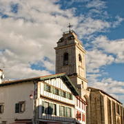 Visite guidée d'Urrugne : histoire du peuple basque, mythologie, jeux, us et coutumes