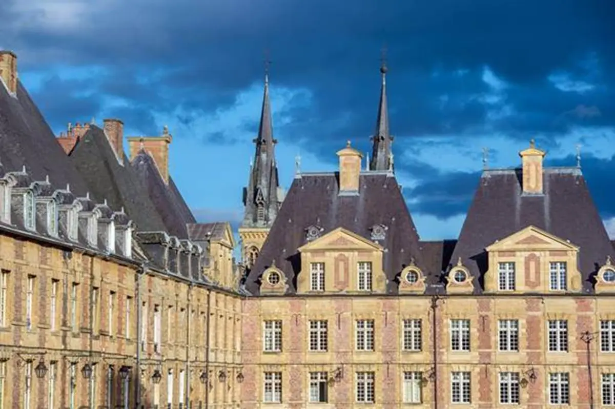 Visite guidée de Charleville à la lanterne