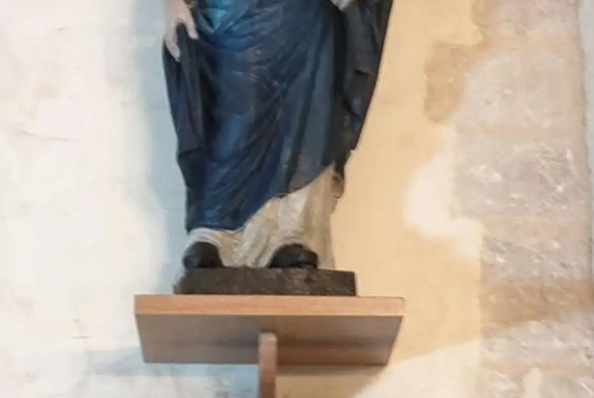 Visite guidée de l'église et échanges avec la restauratrice d'une sculpture de la Vierge