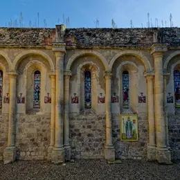 Visite guidée de l'église ruinée Sainte-Marie d'Amans