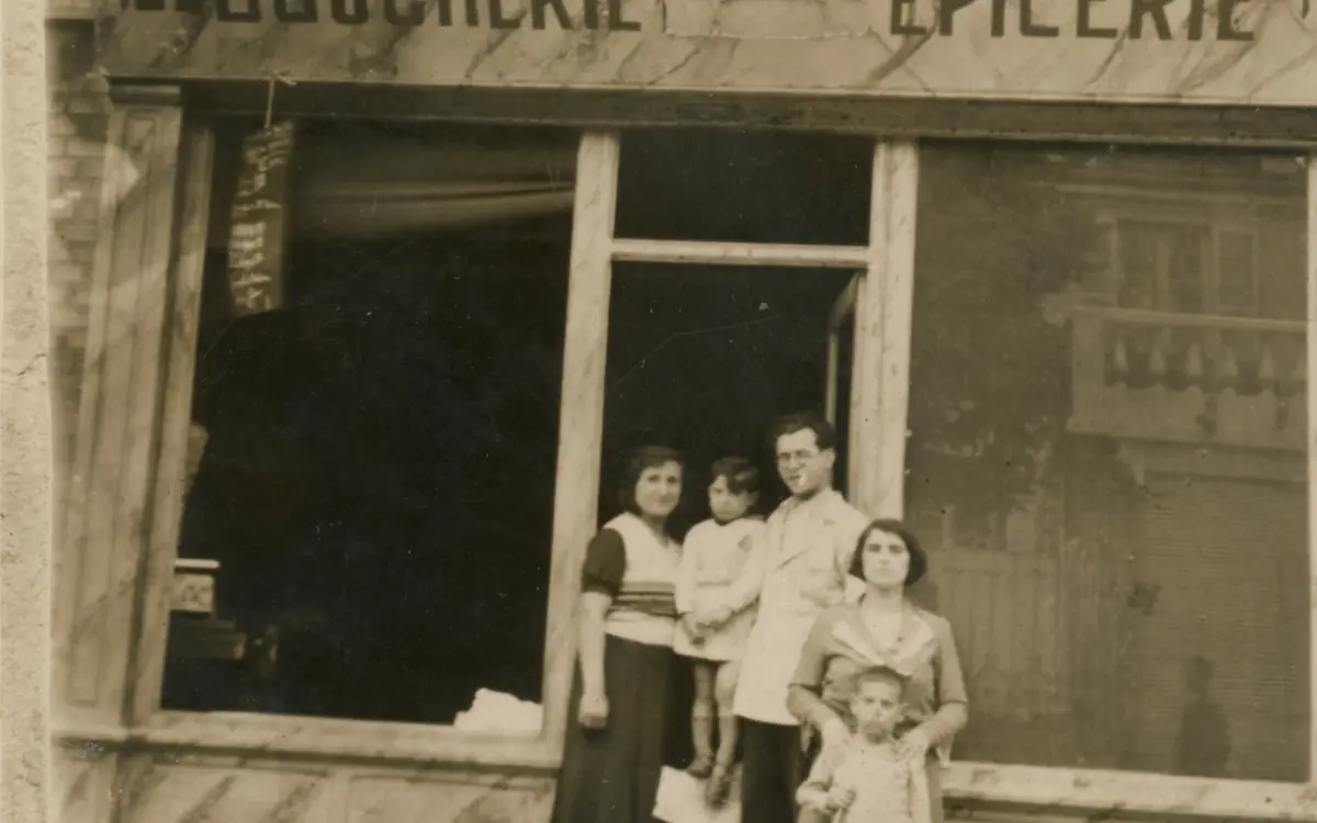 Visite guidée de l'exposition Histoire des Juifs de la banlieue du nord-est parisien en présence des commissaires