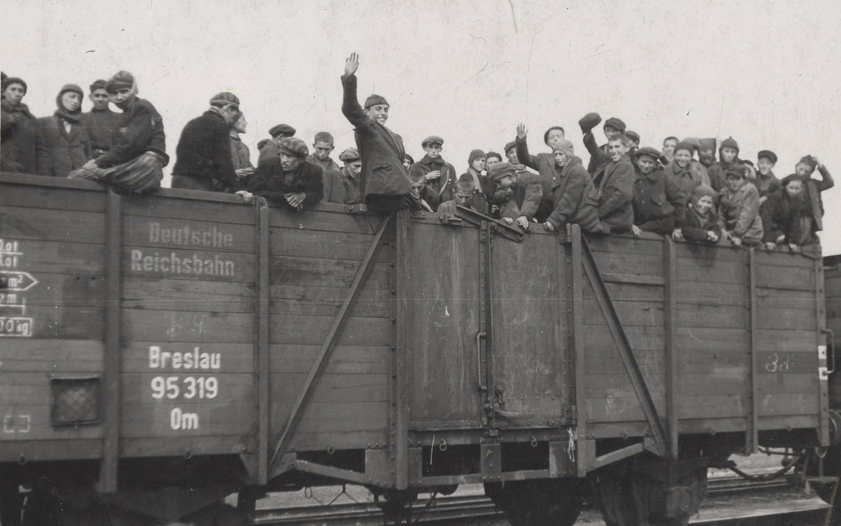 Visite guidée de l’exposition La fin de la Shoah. Survivre, témoigner, juger