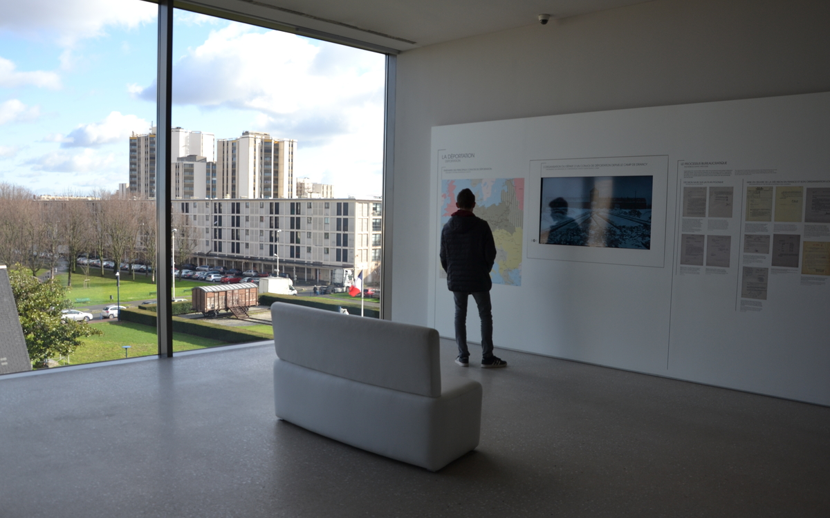 Visite guidée de l'exposition permanente et de l'ancien camp de Drancy