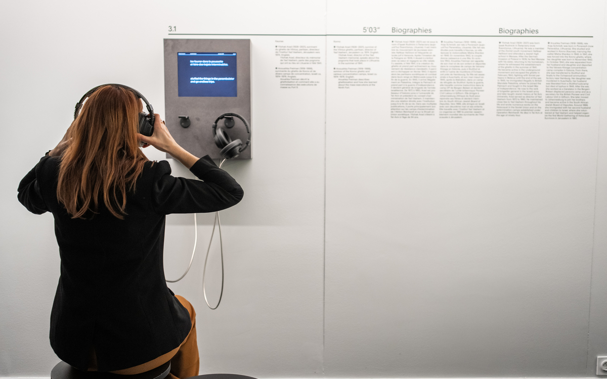 Visite guidée de l'exposition 'Shoah' de Claude Lanzmann, les enregistrements inédits