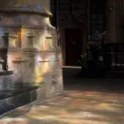 Visite guidée de la Basilique de Mézières, ses vitraux et son trésor d'art sacré