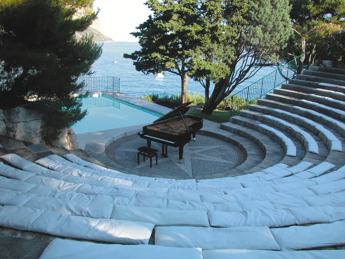 Visite guidée de la Fondation Camargo en anglais