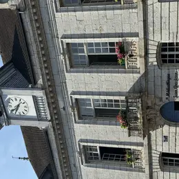 Visite guidée de la Médiathèque Jean Grosjean.