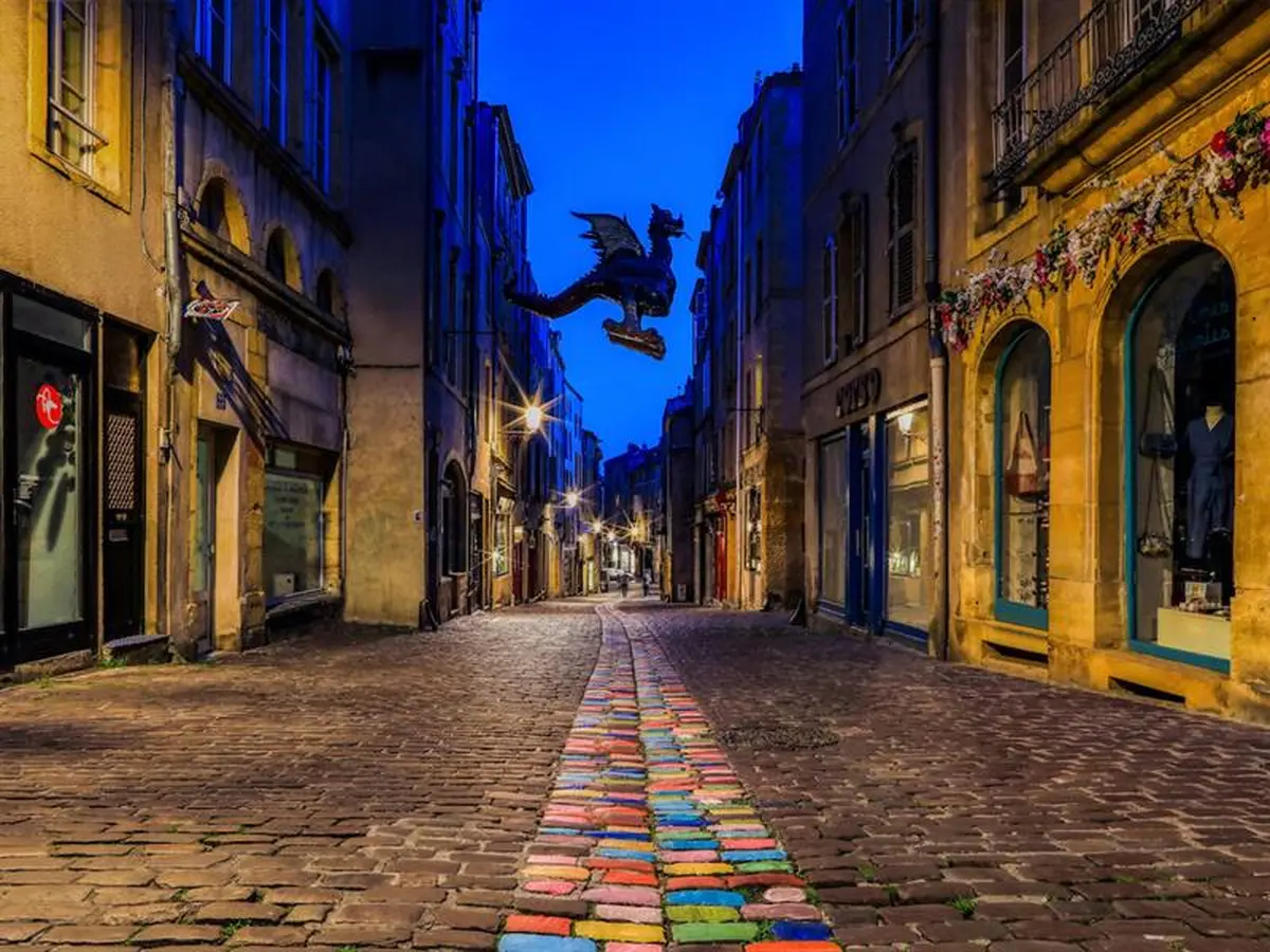 Visite guidée de Metz - sur les traces du Graoully, visite famille