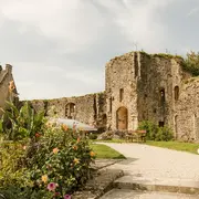 Visite guidée du château médiéval de Bricquebec