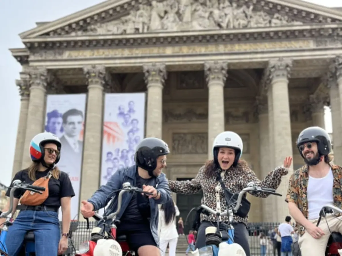 Visite guidée en anglais de Paris Rive Gauche 3h en E-Solex