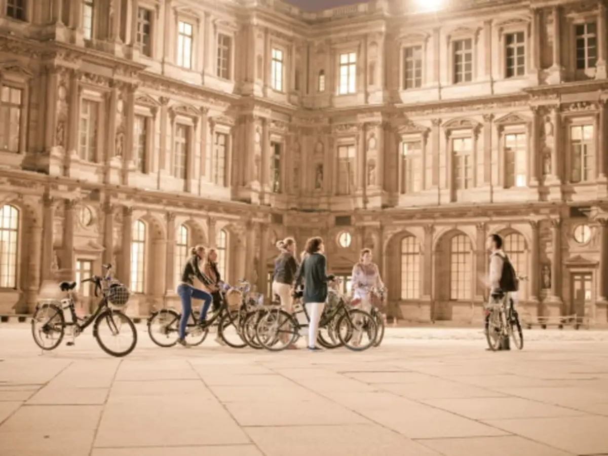Visite guidée en vélo électrique à Paris (75)