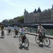 Visite guidée Highlight Tour à vélo à Paris