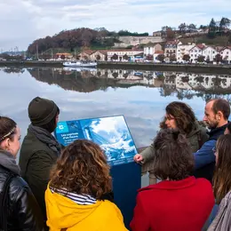 Visite guidée : il suffit de passer le pont