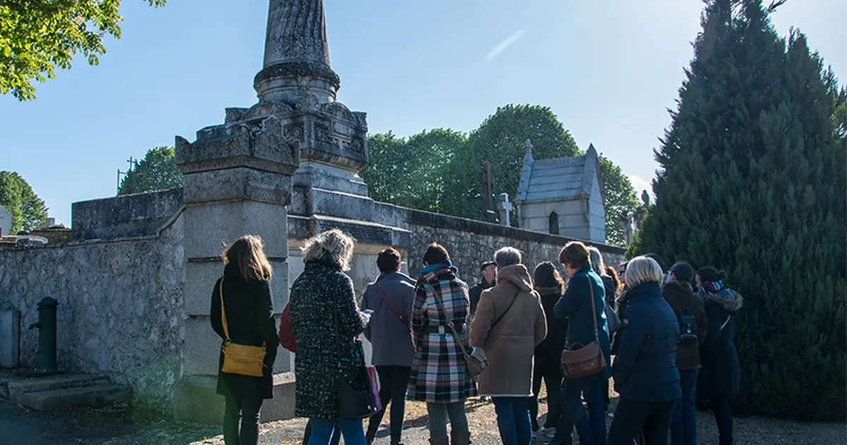 Visite guidée :  Le cimetière la Salle