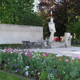 Visite guidée - Les monuments commémoratifs à Troyes
