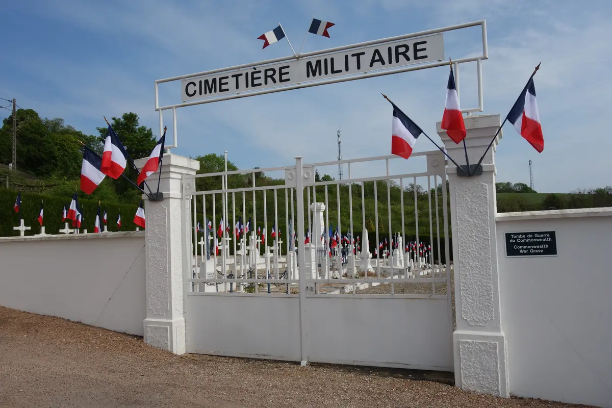 Visite guidée Mémoires de guerre au cimetière de Saint-Florentin
