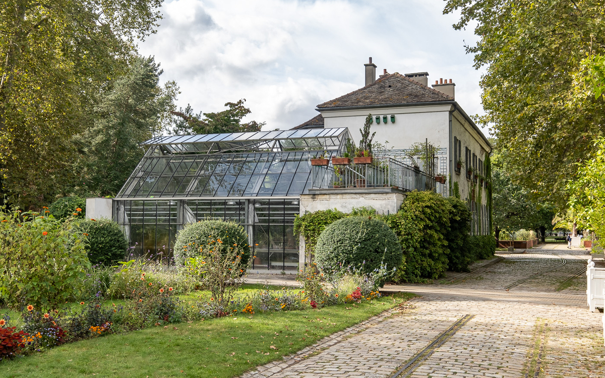 La maison du jardinage photographiée depuis les extérieurs