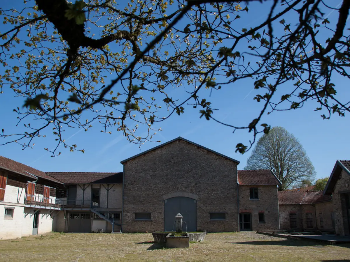 Visite libre - la ferme et le village de Villefavard