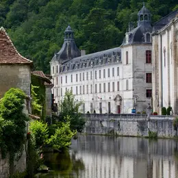 Visite nocturne à l'Abbaye de Brantôme