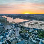 Visite nocturne : Beaugency secrète