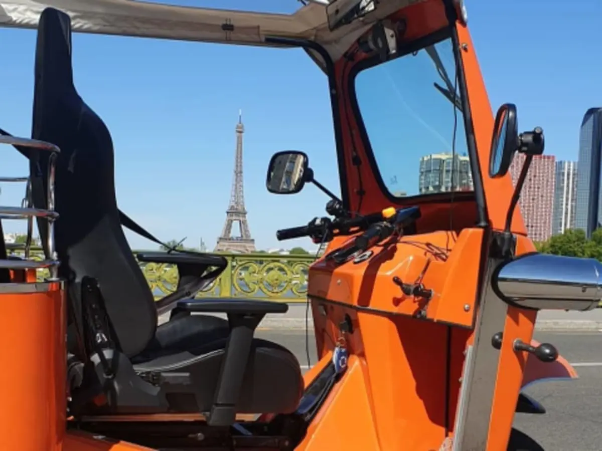 Visite Paris Intemporel en TukTuk électrique