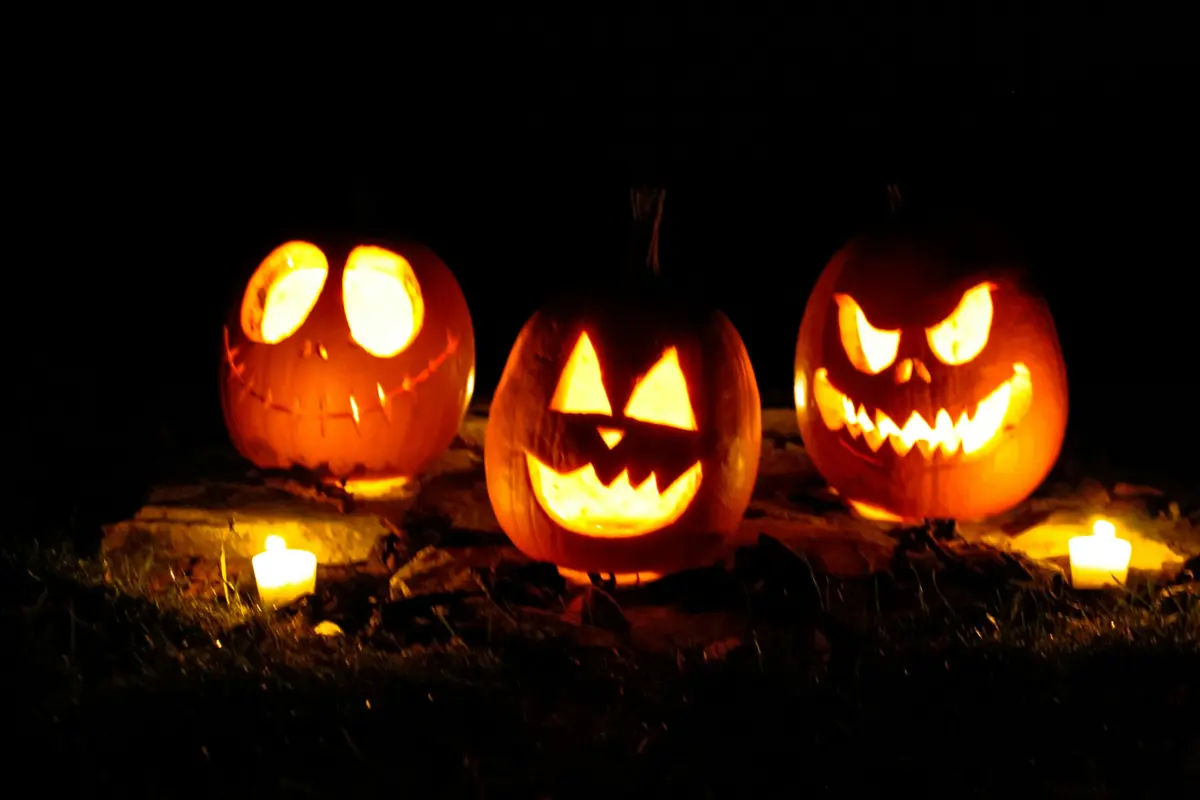 Visite spéciale Halloween avec Chandra, la sorcière de Collonges