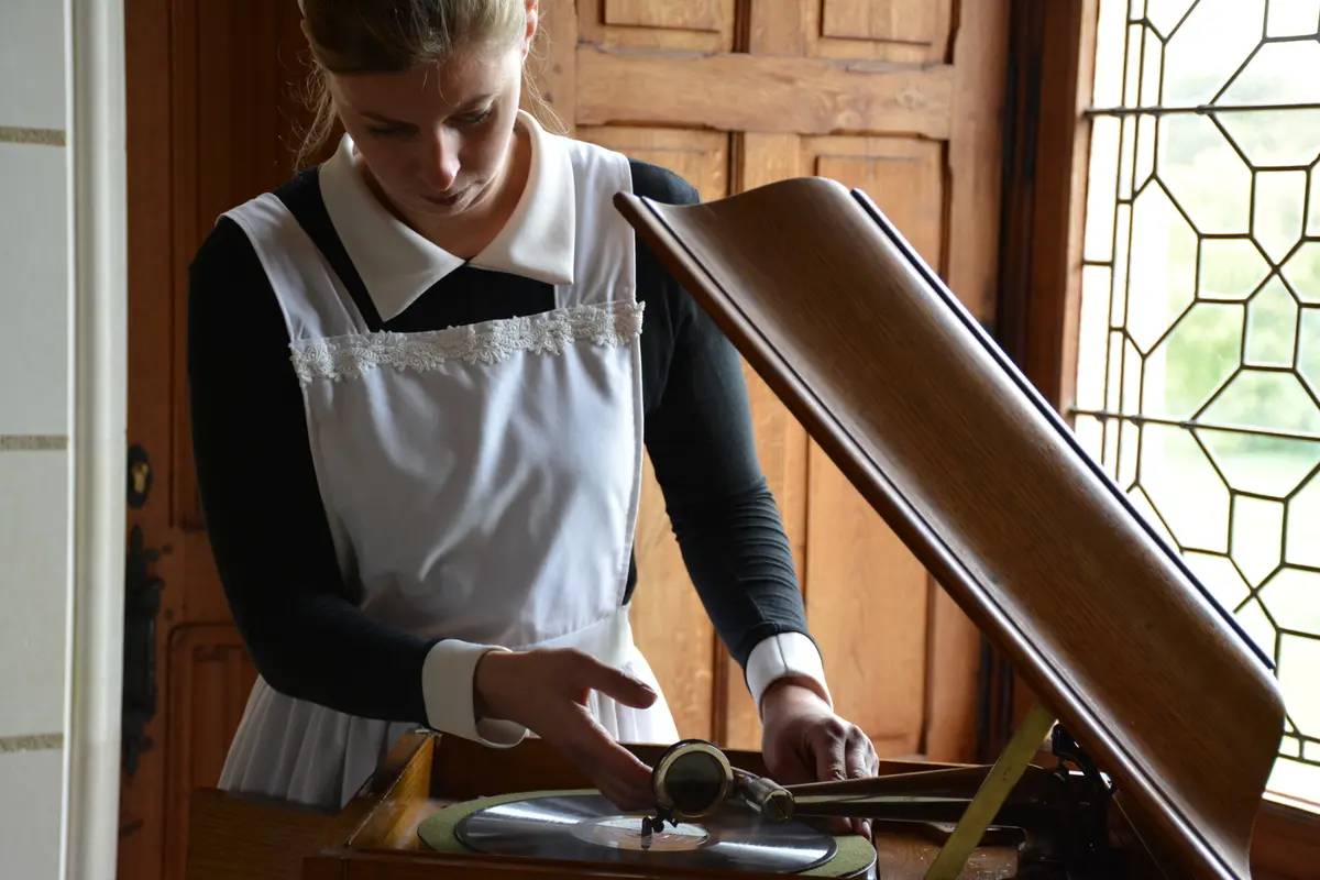 Visite Sur les pas de Louise au Château de Montpoupon