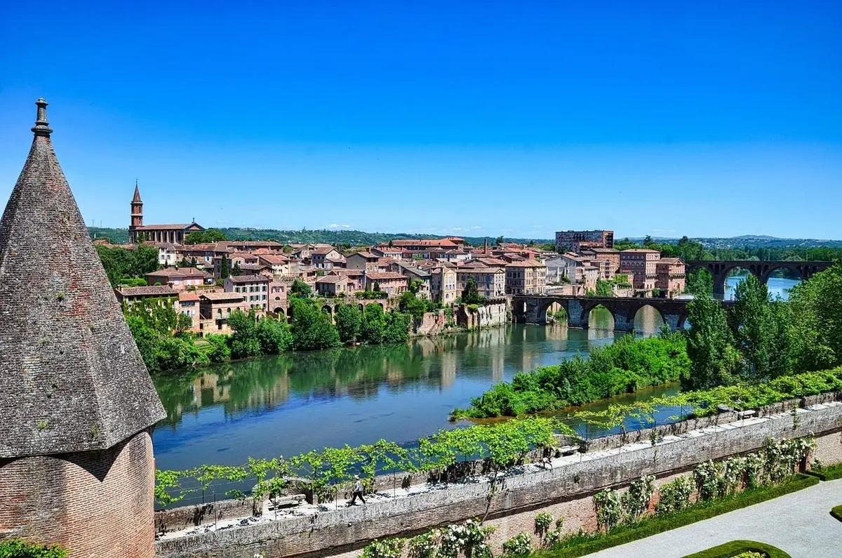 Visiter Albi en 1 jour : itinéraire et incontournables