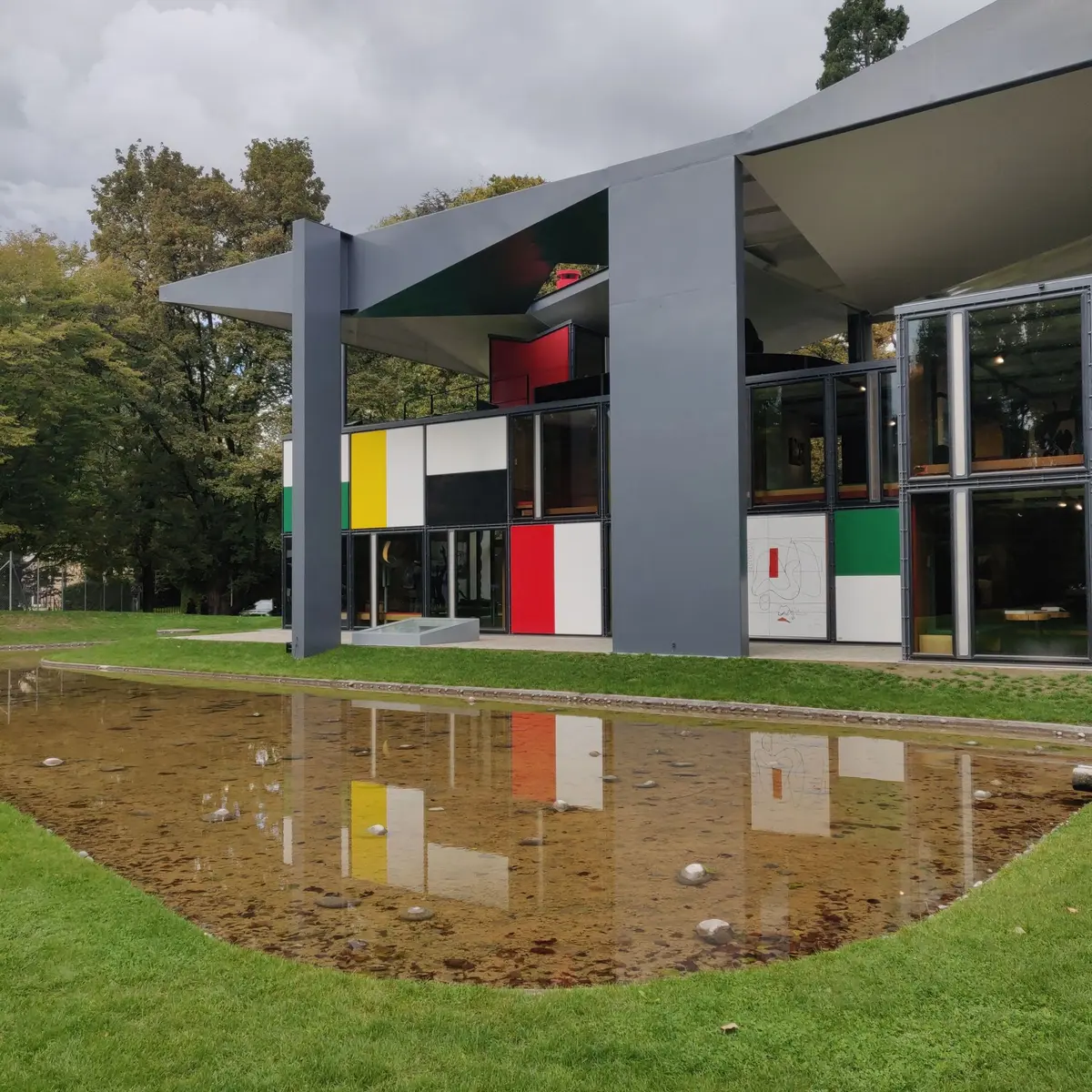 Visiter le pavillon de Le Corbusier 