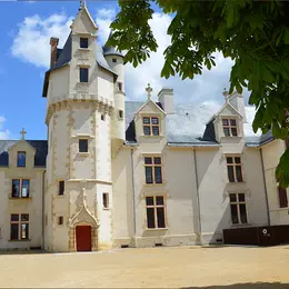 Visites sur le pouce : l'hôtel Tyndo... de bas en haut !