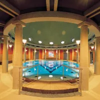 La beauté de la Kuppelhalle aux thermes Vita Classica DR