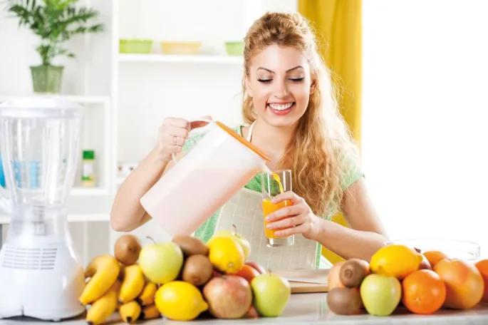 Prendre un jus d’orange pressé le matin est un bon réflexe pour avoir sa dose de vitamine C