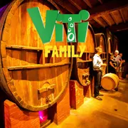 Viti Family - Bulles Et Lumières Maison Guinot