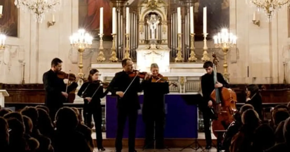 Vivaldi : les Quatre Saisons / Ave Maria et Airs Sacrés / Canon de Pachelbel