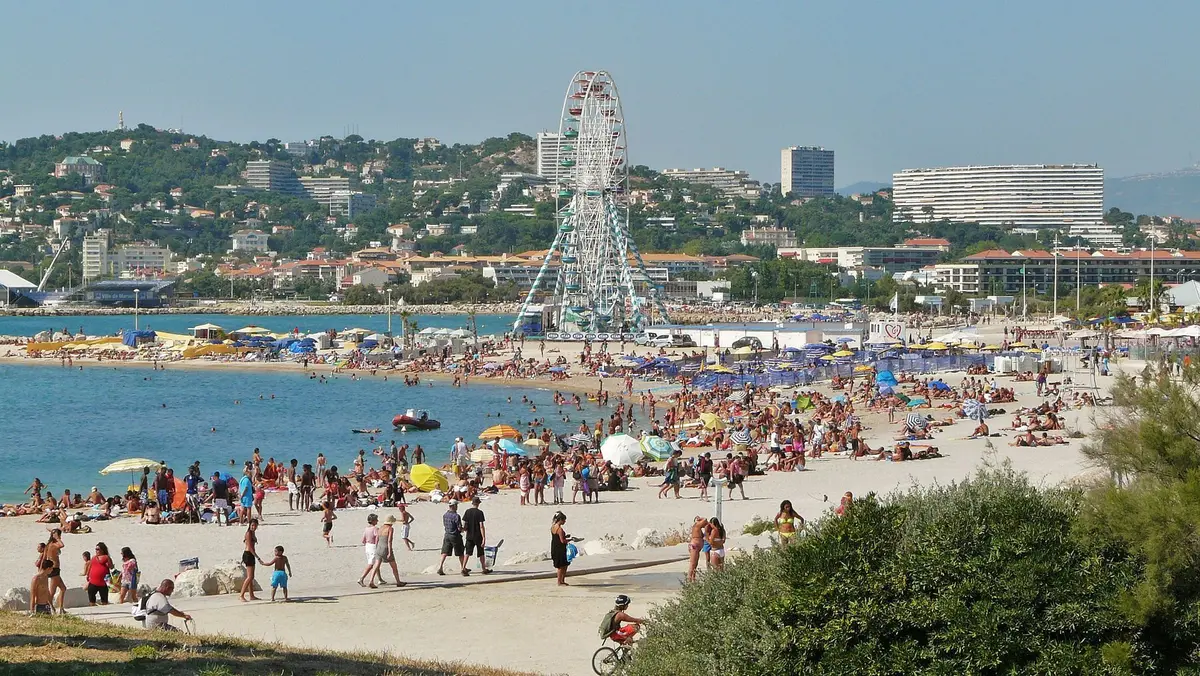 Vivre à Marseille, c'est accepter le fait de se battre pour son bout de plage