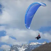 Vol d'été en Parapente à Serre Chevalier (05)